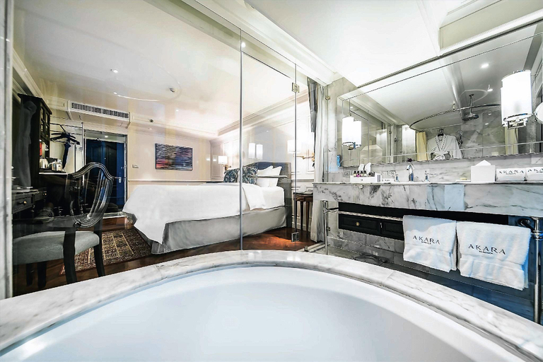 Bathroom 12