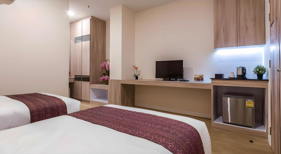 Bedroom 12