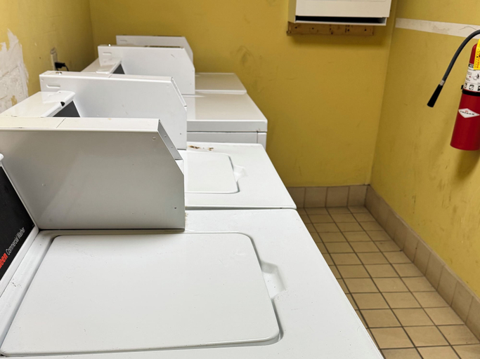 Others 5, Budgetel Inn - Phenix City, Russell