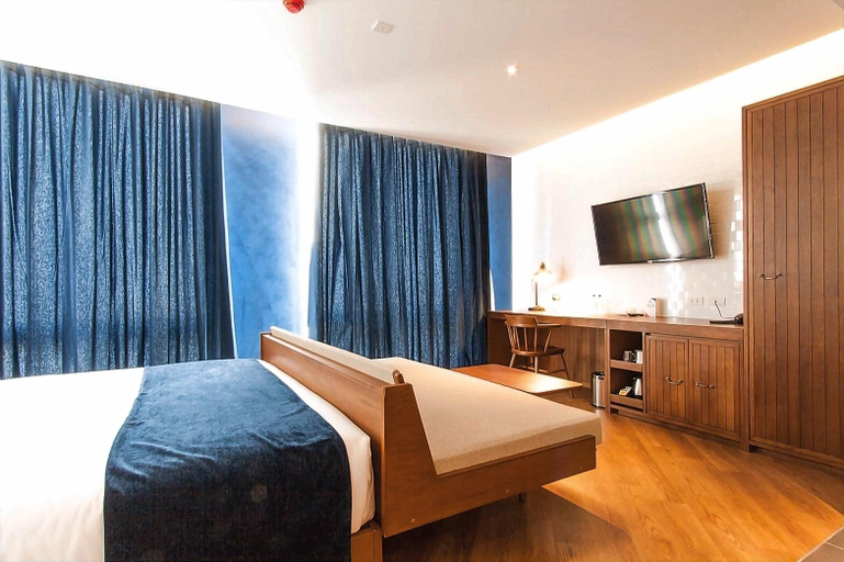 Bedroom 16