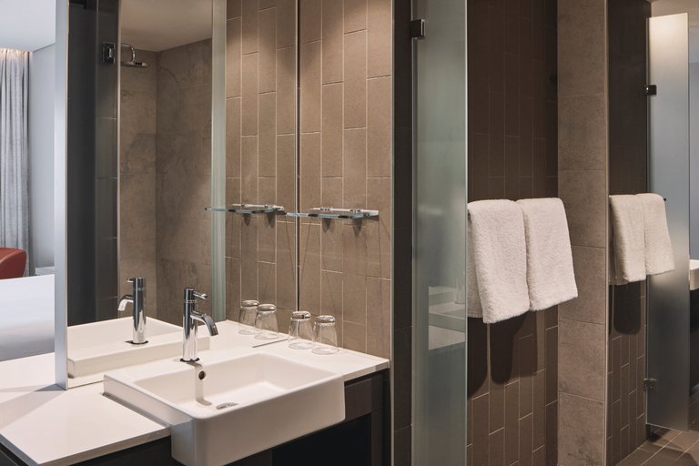 Bathroom 7