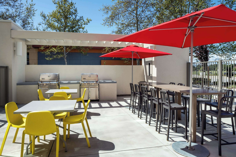 Food & Drinks 4, Home2 Suites by Hilton San Jose South, Santa Clara