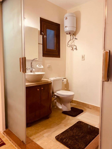 Bathroom 3, Draz Pyramids View, Al-Ahram