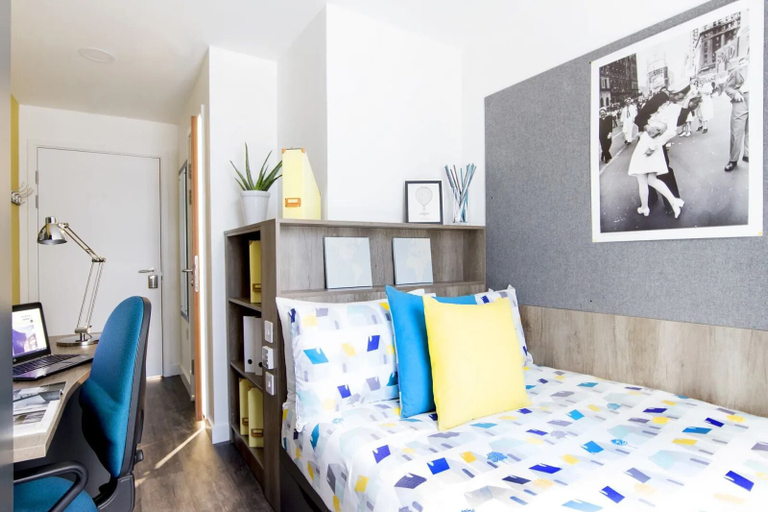 Bedroom 2, Catherine House - Campus Accommodation, Portsmouth