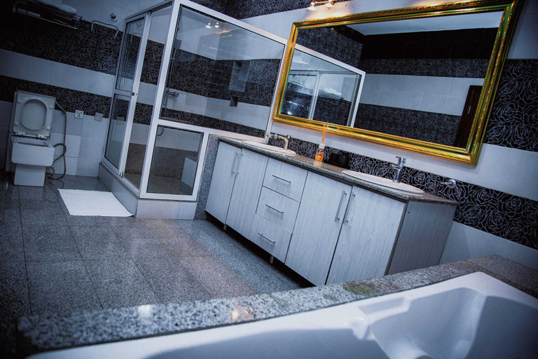 Others 3, Zion Residence, AbujaMun