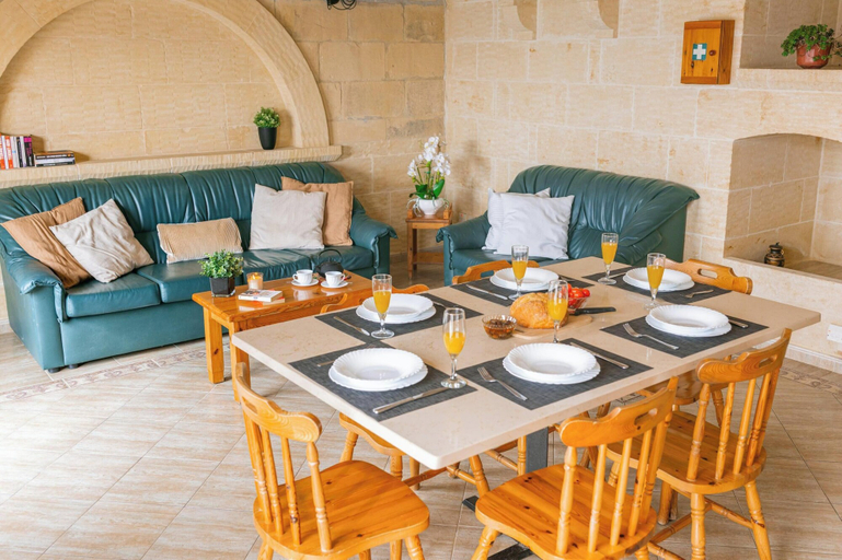 Dining 2, Ta Dora 3 Bedroom Villa With Private Pool