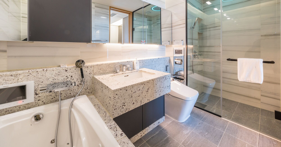 Bathroom 4, LCT Residence Y Collection, Haeundae