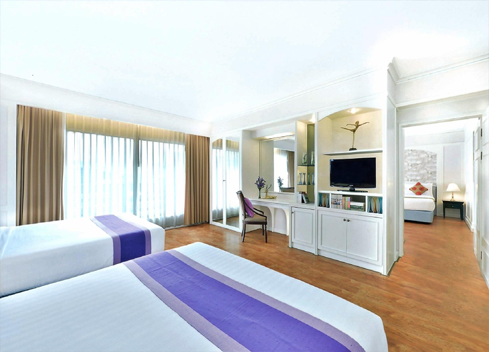 Bedroom 12