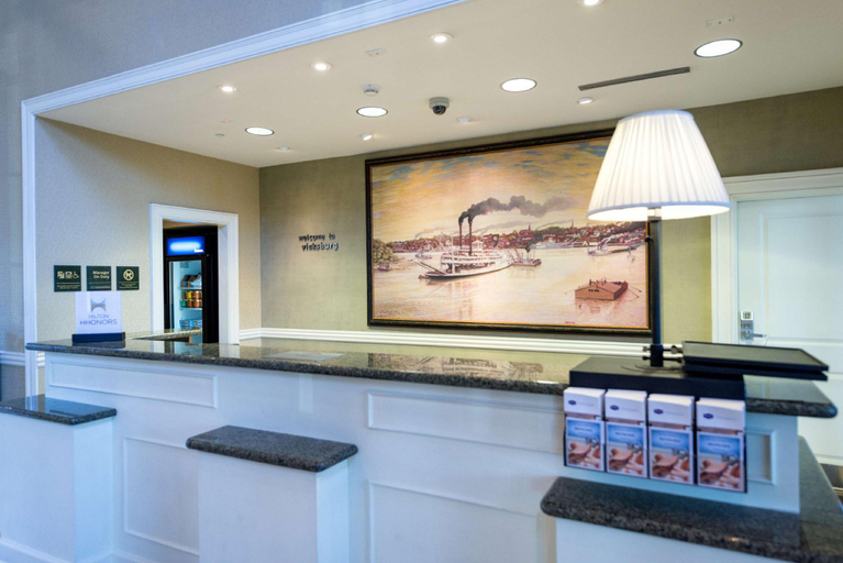 Public Area 2, Hampton Inn & Suites Vicksburg, Warren