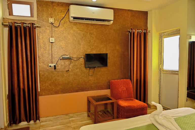 Others 5, Holiday Inn Guest House, Kamrup Metropolitan