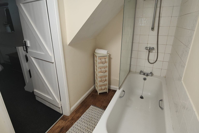 Bathroom 3, The Mill House Inn, Cornwall