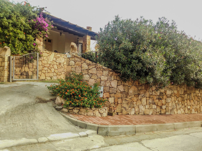 Exterior & Views, Villa da Anna e Turi - a 5 minuti dal mare, Nuoro