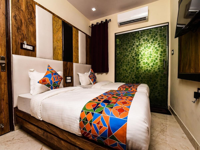 Bedroom 1, Hotel Dollar Inn, Delhi
