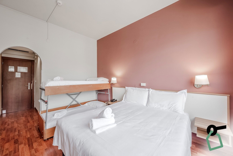 Bedroom 3, Hotiday Celle Ligure, Savona