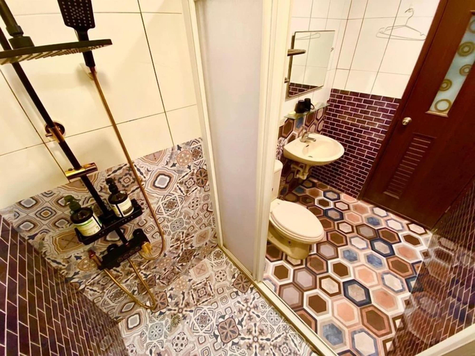 Bathroom 5, Kenting Timehouse, Pingtung