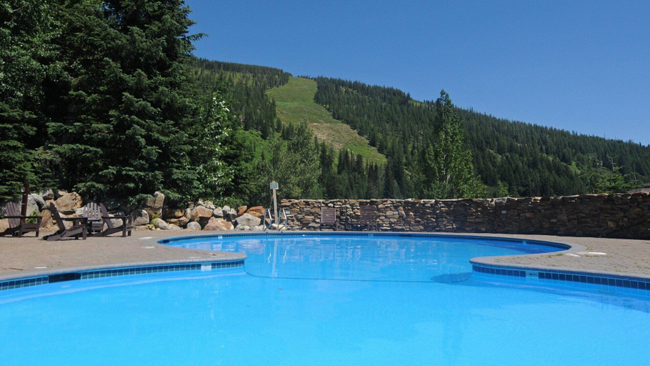Sport & Beauty, Selkirk Lodge, Bonner