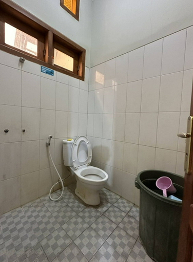 Bathroom, Villa Fay Fai, Malang