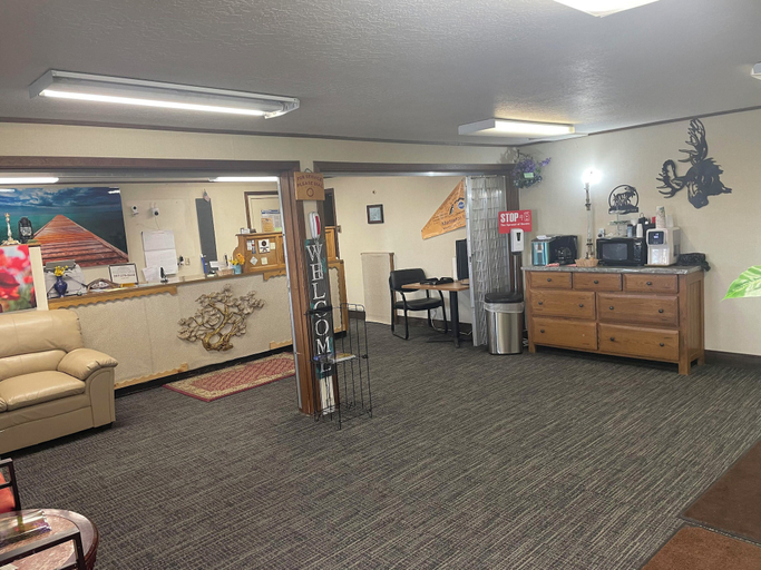 Others 5, Marbleton Inn, Sublette