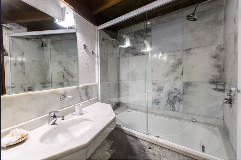 Bathroom 2, Hotel Colinas de Petropolis, Petrópolis