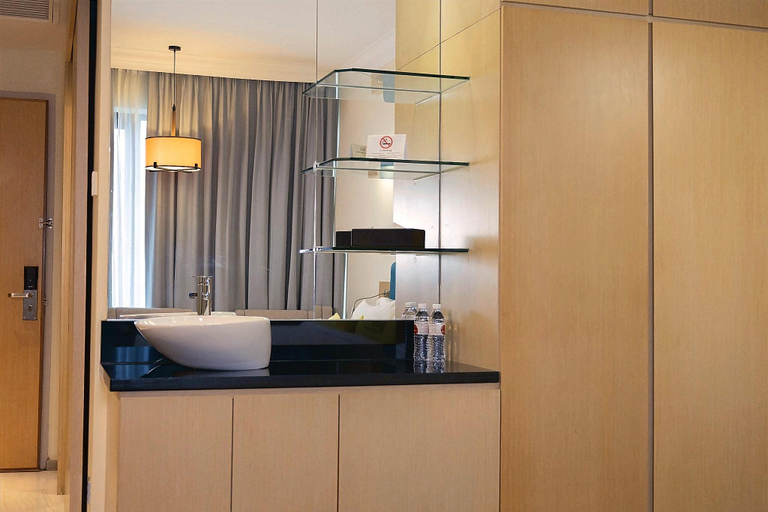 Bathroom 20