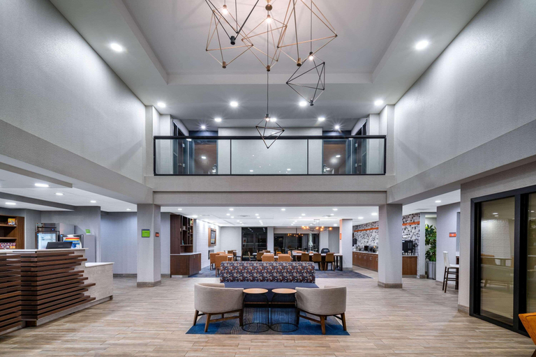 Public Area 2, La Quinta Inn & Suites by Wyndham-Albany GA, Dougherty