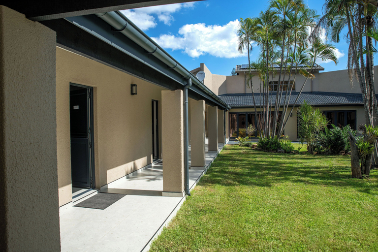 Exterior & Views 2, Iso'Bella Vita Guesthouse, Mopani