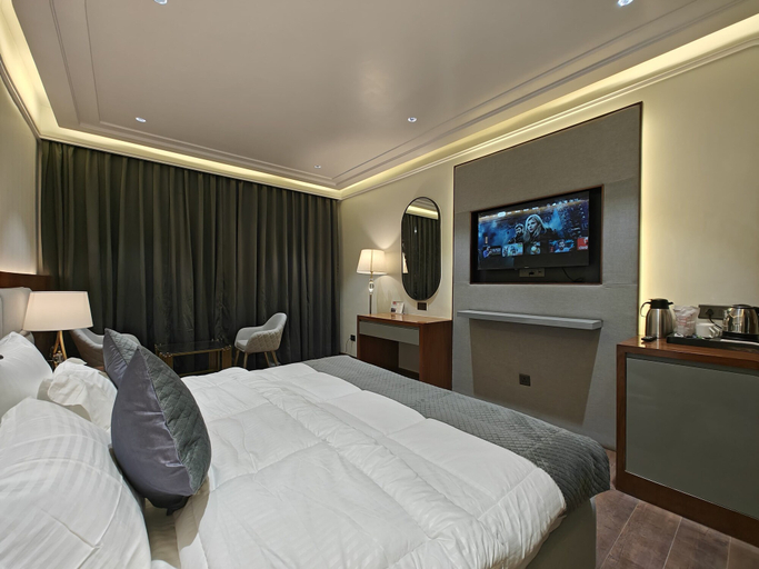 Bedroom 5, The Mirage A Luxury Boutique Hotel, Shimla