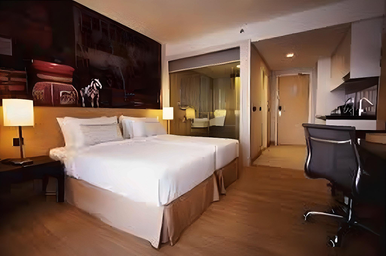 Bedroom 14