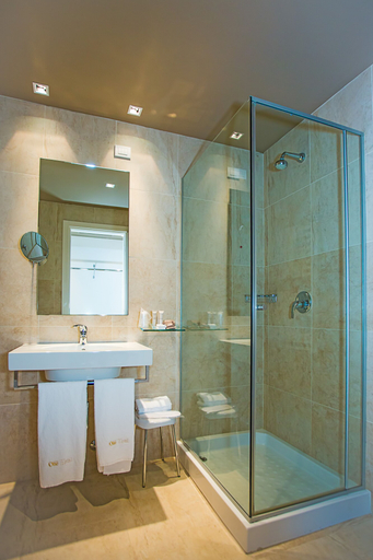 Bathroom 4, One Hotel & Restaurant, Bergamo