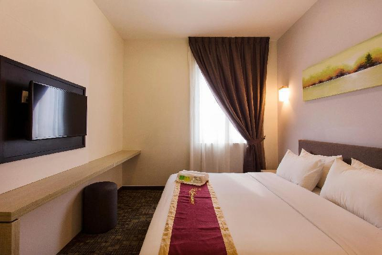 Bedroom 23