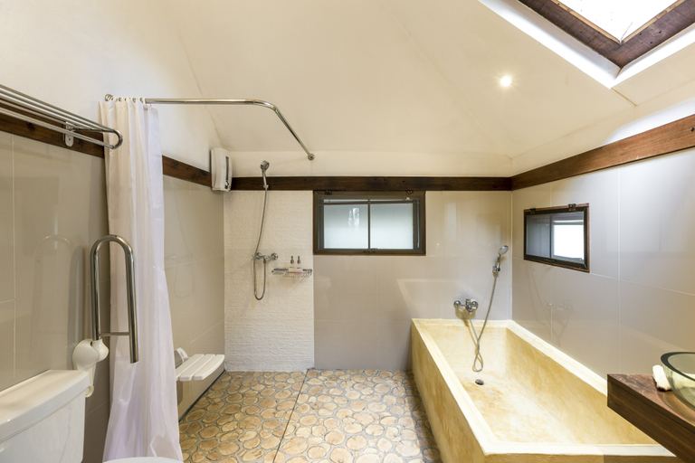 Bathroom 5, Village Farm & Winery, Nakhon Ratchasima, Wang Num Khiaw