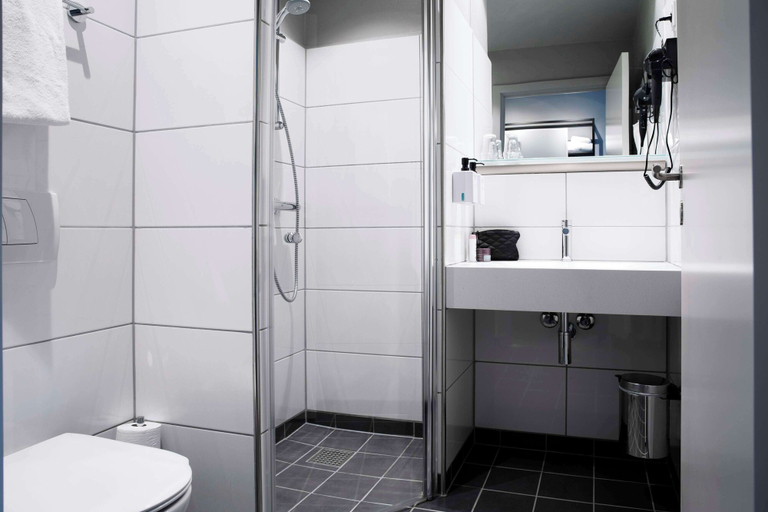 Bathroom 4, Scandic Odense, Odense