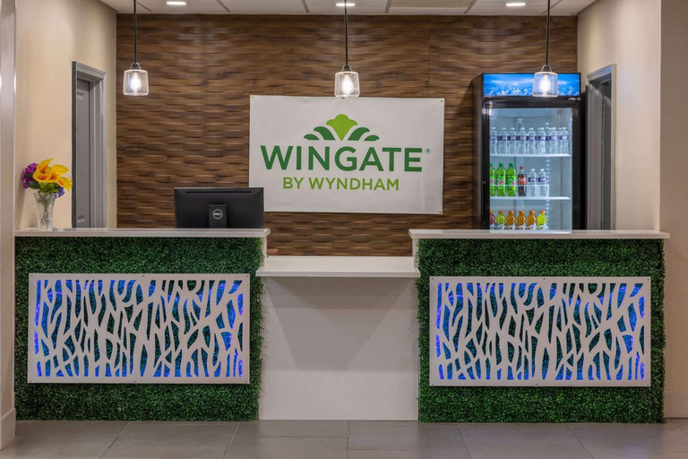 Public Area 2, Wingate by Wyndham Waldorf/Washington DC Area, Charles