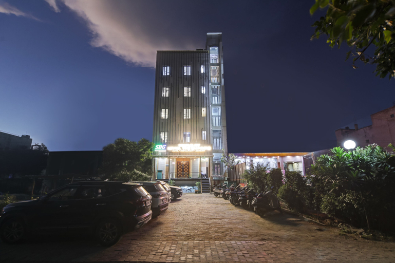 Exterior & Views 2, Hotel Status By SBG, Gautam Buddha Nagar