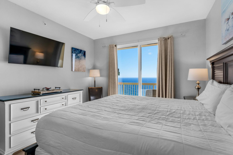 Bedroom 3, Calypso 1-2208 East, Bay