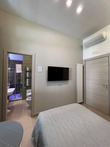 Bedroom 5, Wanda Bed&Breakfast, Napoli