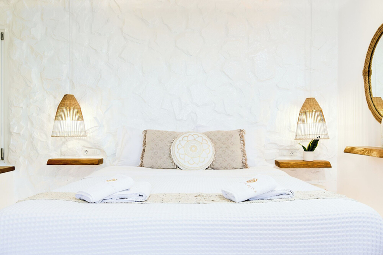 Bedroom 4, Dream on Plaka, South Aegean