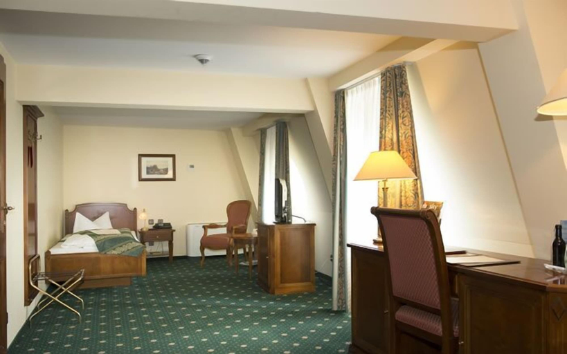 Bedroom 4, Schlosshotel Schkopau, Saalekreis