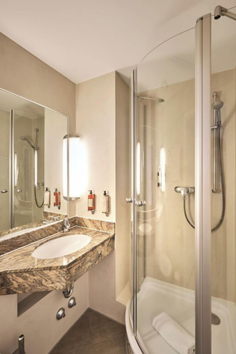 Bathroom 5, Hotel Starnberger See, Starnberg