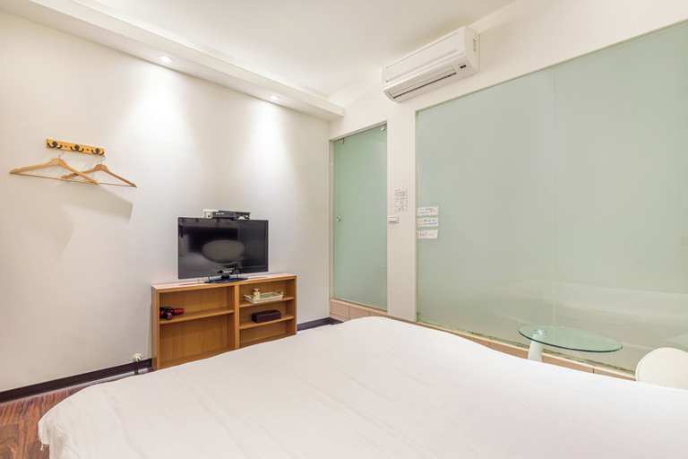 Bedroom 2, Orange House, Yilan