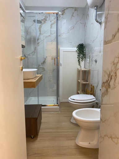 Others 5, Stay Costa House Naples, Napoli