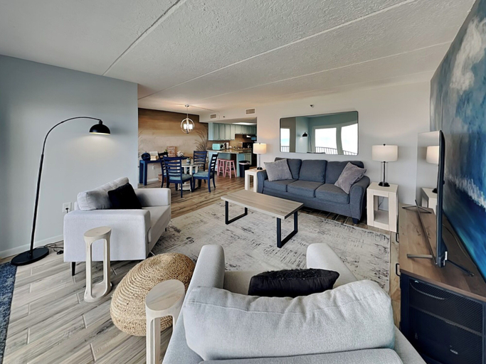 Others 4, Beachcomber 403 by Distinctive Beach Rentals, Duval
