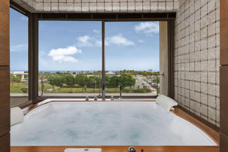 Bathroom 3, Hilton Dalaman Sarigerme Resort & Golf, Ortaca