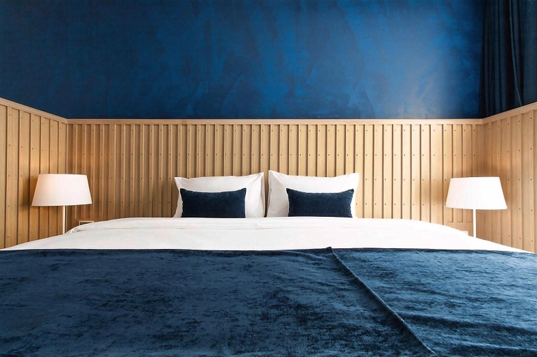 Bedroom 9