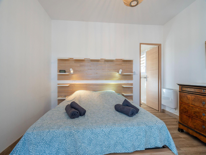 Bedroom 2, Majestic villa with private pool, Hérault