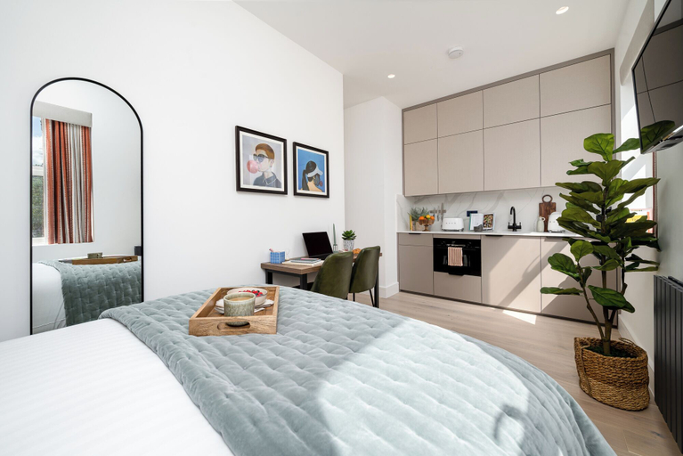 Others 4, Your Apartment - Camden, London