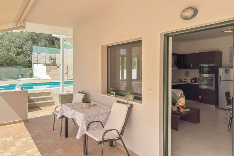 Others 4, Casa Barbara, Crete