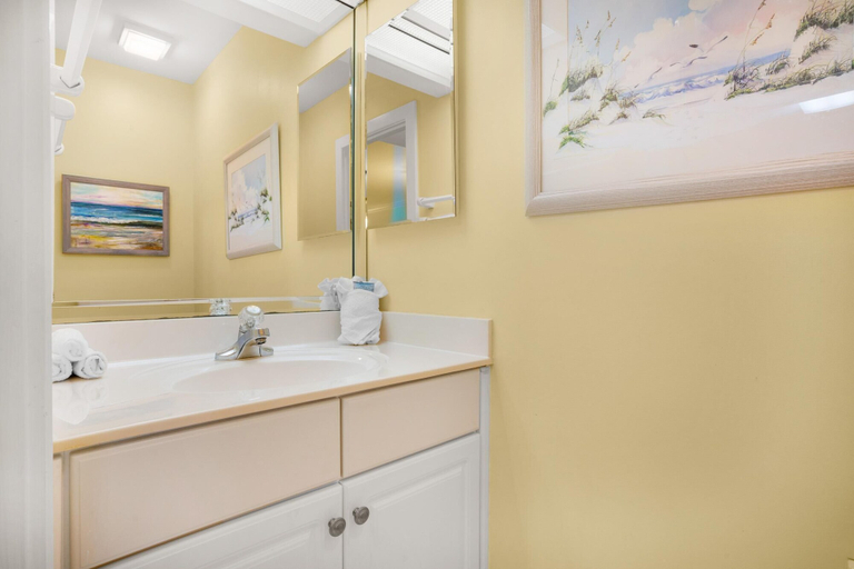 Bathroom 3, Tivoli Terrace #5431, Walton