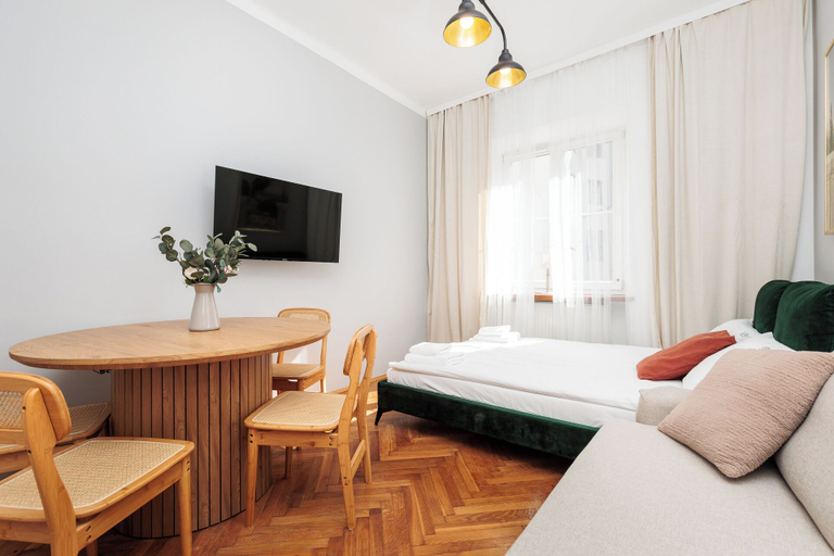 Bedroom 3, Retro Glamour by Upstairs, Kraków City