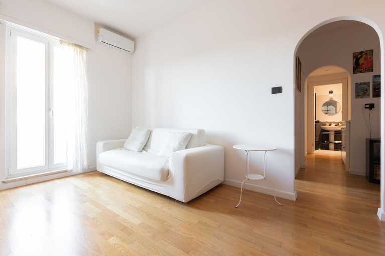 Others 4, Agostini 9- Bright Flat, Rome